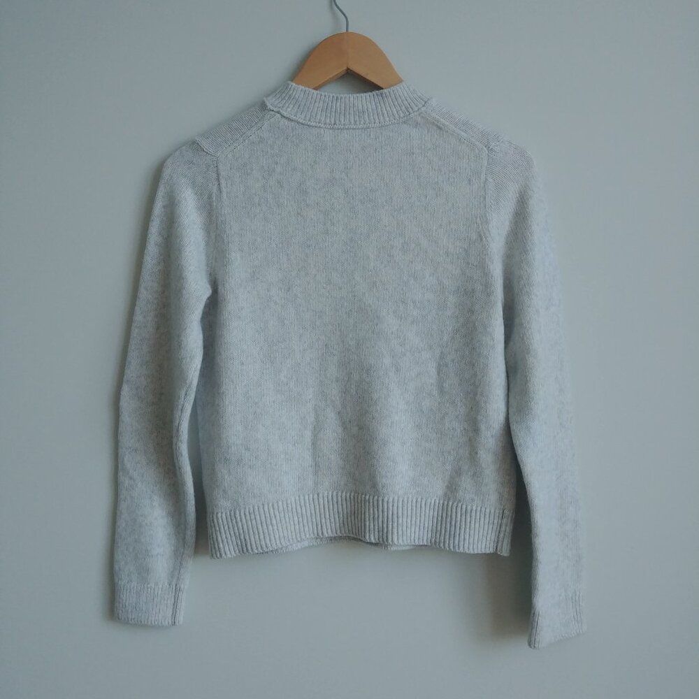 Upcycled one of a kind 100% hand embroidered grey purple cotton sweater Small - Picture 8 of 15